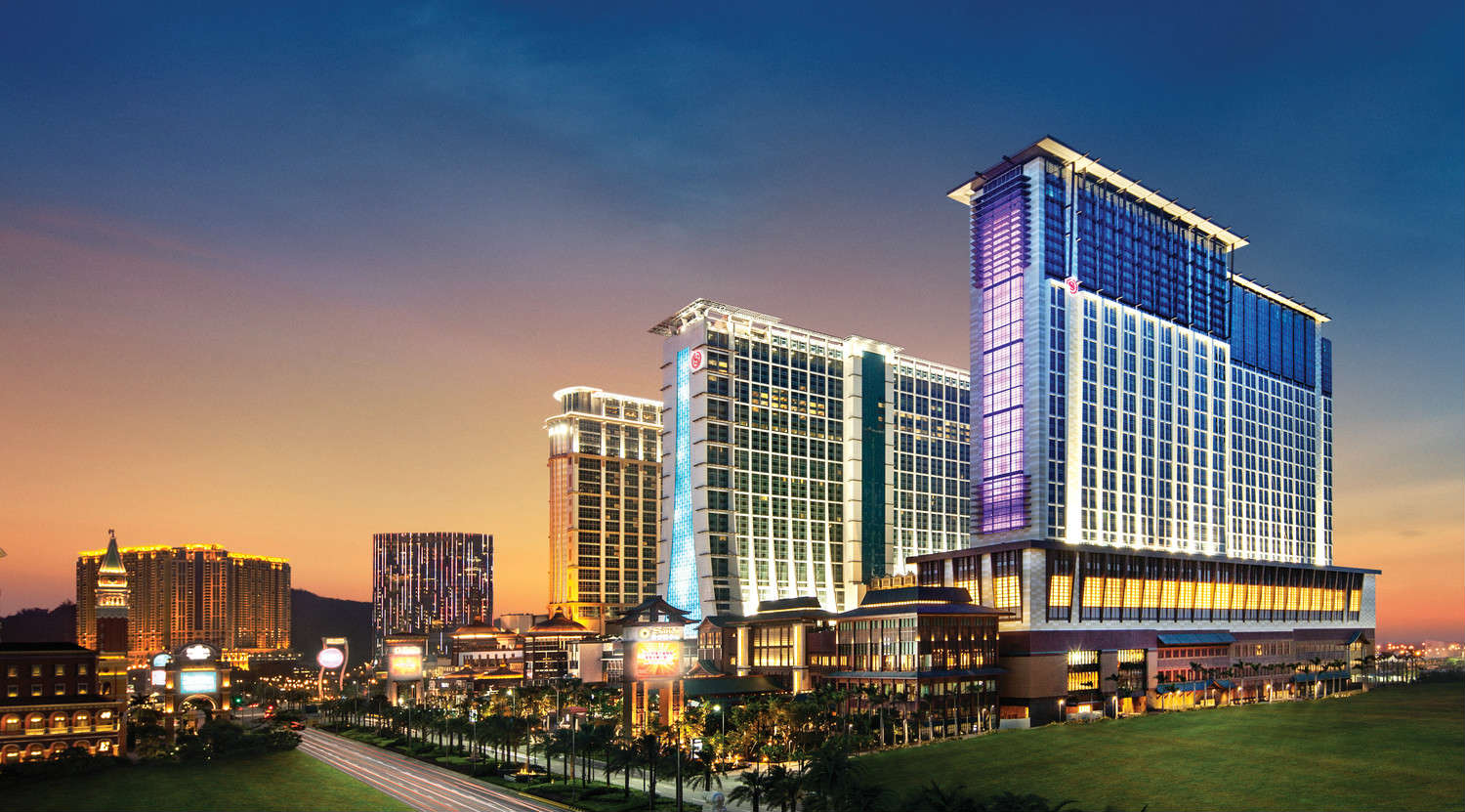 SHERATON GRAND MACAO HOTEL COTAI CENTRAL 澳 門 喜 來 登 金 沙 城 中 心 大 酒 店.