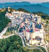 巴拿山法國山城
