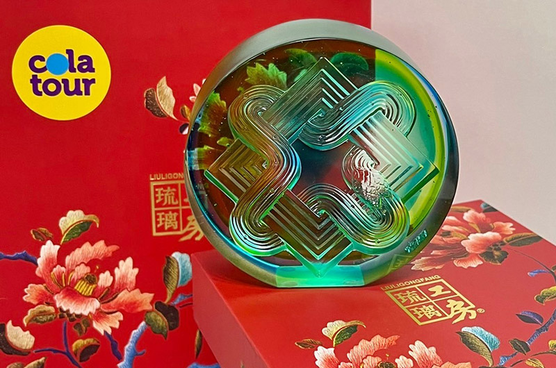 可樂旅遊蛇年琉璃擺飾 可樂旅遊蛇年琉璃擺飾