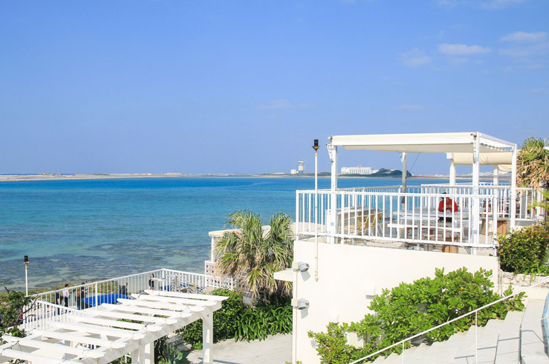 台中出發到沖繩，除了可以大啖最新鮮的海鮮，還可以在瀨長島屋台村喝咖啡看海景