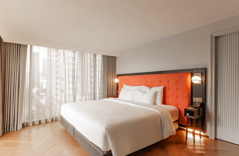 PUBLIC HOUSE BANGKOK A MEMBER OF DESIGN HOTELS