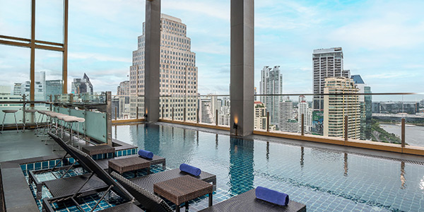 曼谷索拉利亞西鐵酒店