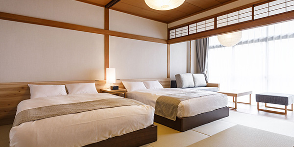 石川山代溫泉 瑠璃光