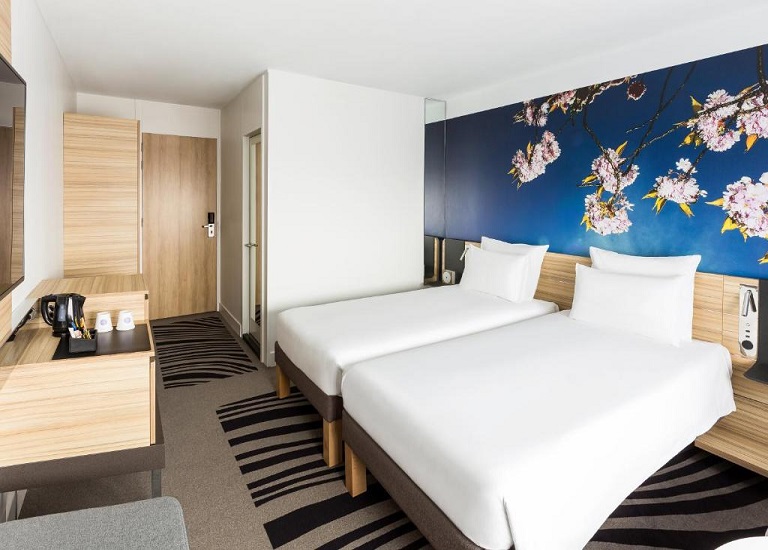 NOVOTEL AMSTERDAM CITY HOTEL