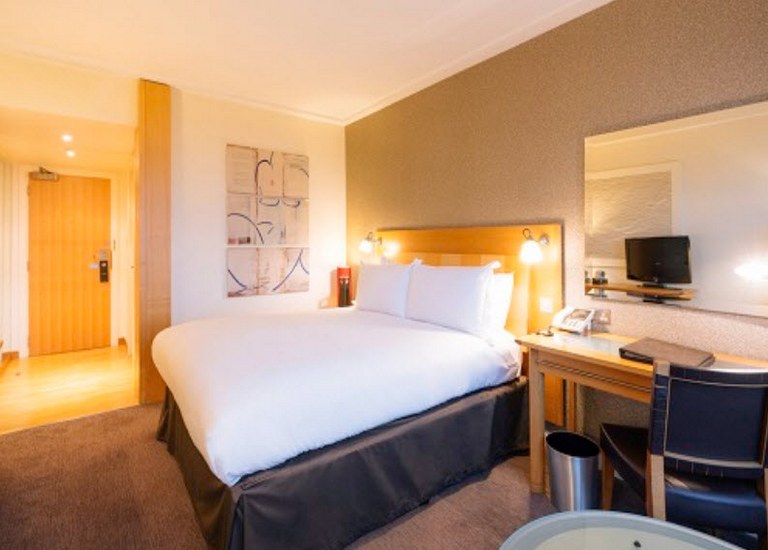 SOFITEL LONDON GATWICK