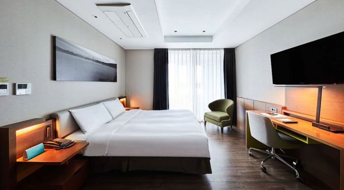 FELIX BY STX HOTEL & SUITE