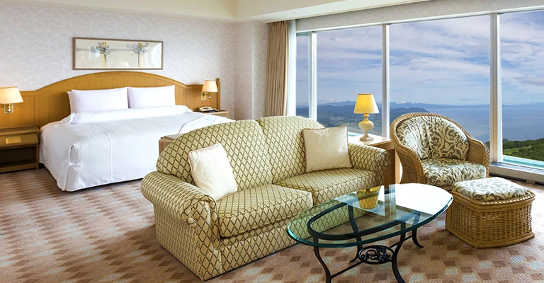 THE WINDSOR HOTEL TOYA