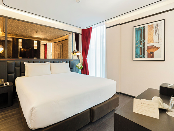 THE GRAVITIQUE HOTEL KHAOSAN