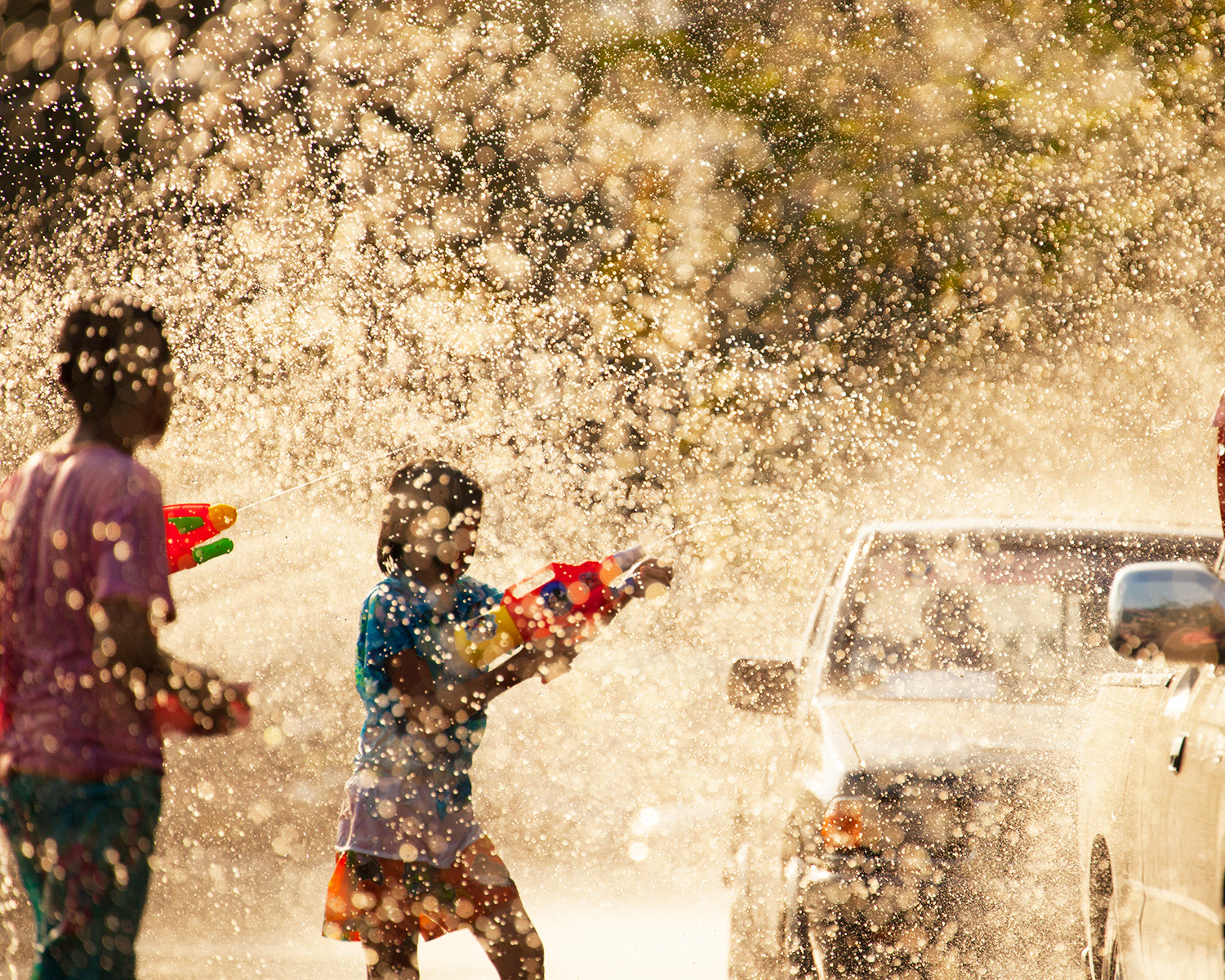 泰國潑水節 潑水戰區考山路