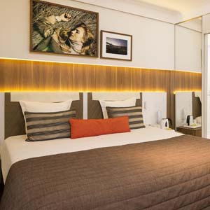 HOTEL EIFFEL TURENNE - PARIS