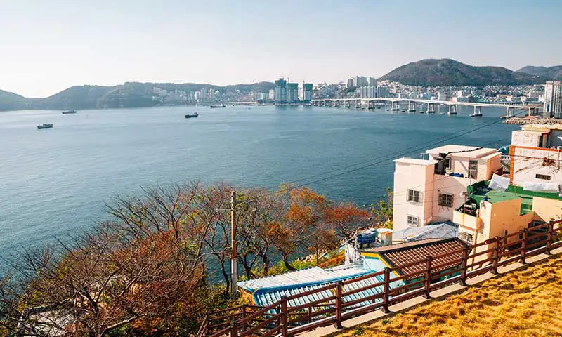 釜山