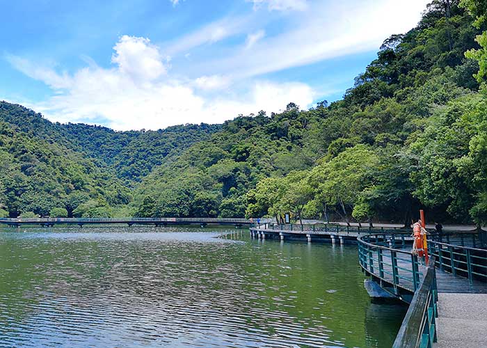 龍潭湖