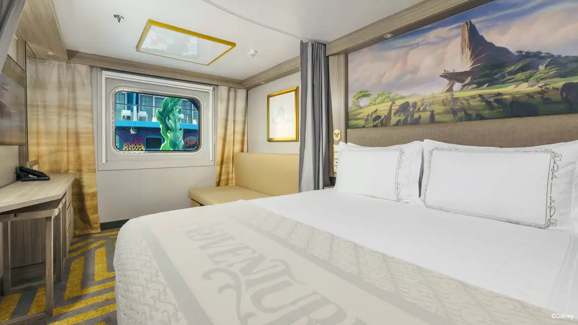 Deluxe Inside Stateroom with Reef View