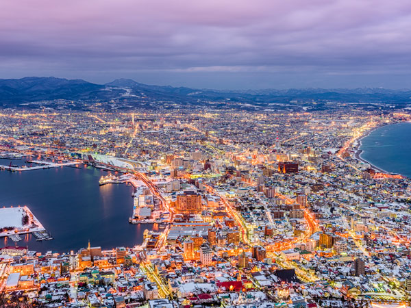 北海道 支笏湖冰濤祭.大沼冰上釣魚.螃蟹和牛御膳.函館海峽之風5日