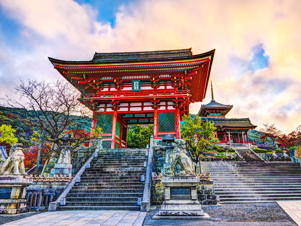 日本環球影城.六甲山雪樂園.藝術水族館.愛戀三都物語5日