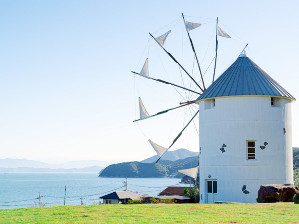 魔女小豆島.瀨戶內海汽船.名園名景漫遊.螃蟹溫泉美饡7日
