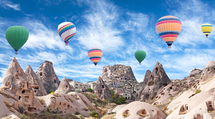 雙飛土耳其.熱氣球升空》奧斯曼雙宮.安塔利亞風情.烏爾拉品酒.佩拉宮殿午茶.兩晚洞穴風格飯店12日
