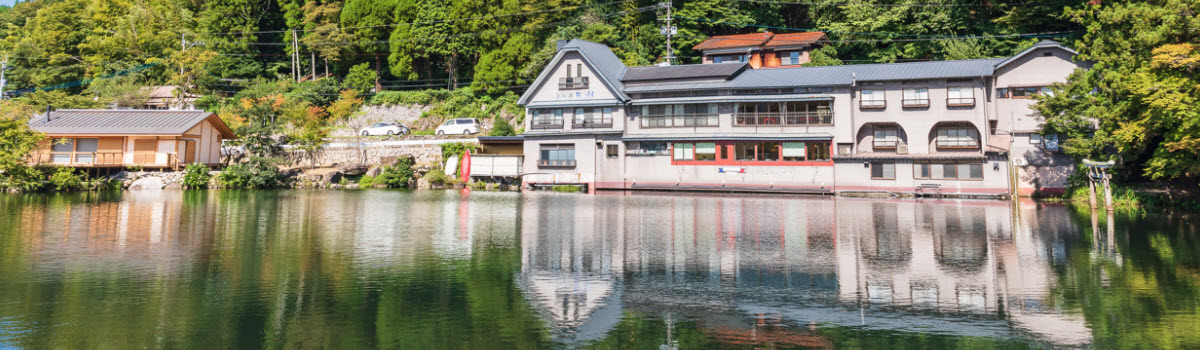 九州樂遊趣～自然動物園、KITTY戶外樂園、進擊的巨人、日本百選溫泉五日