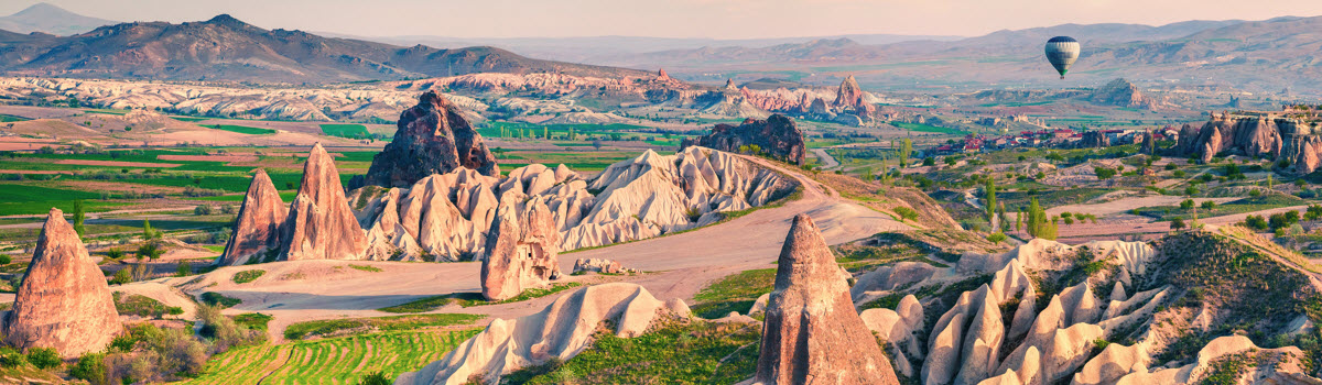 【五星阿聯酋、早鳥加購熱氣球】鬱金香花季、雪白棉花堡、綠色布爾薩、卡帕多奇亞連泊11日