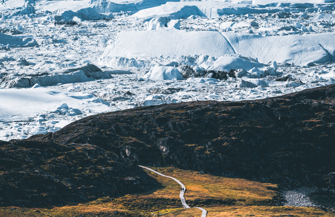 探索格陵蘭.報名送小費》午夜太陽遊船.艾奇冰川博物館.瑟默米尤特健行.羅森堡宮殿11日