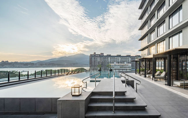 高鐵旅遊》新北八里福朋喜來登飯店(一泊二食)自由行2日