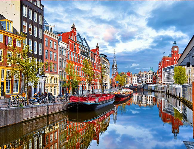 絕對超值法比荷》經典羅浮宮.加尼葉歌劇院.浪漫三城遊船.荷蘭黃金時代10日