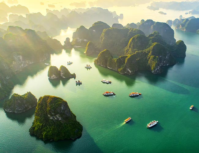 北越豪華選》山水雙龍灣.亞特圖斯號.纜車摩天輪.全程五星飯店5日