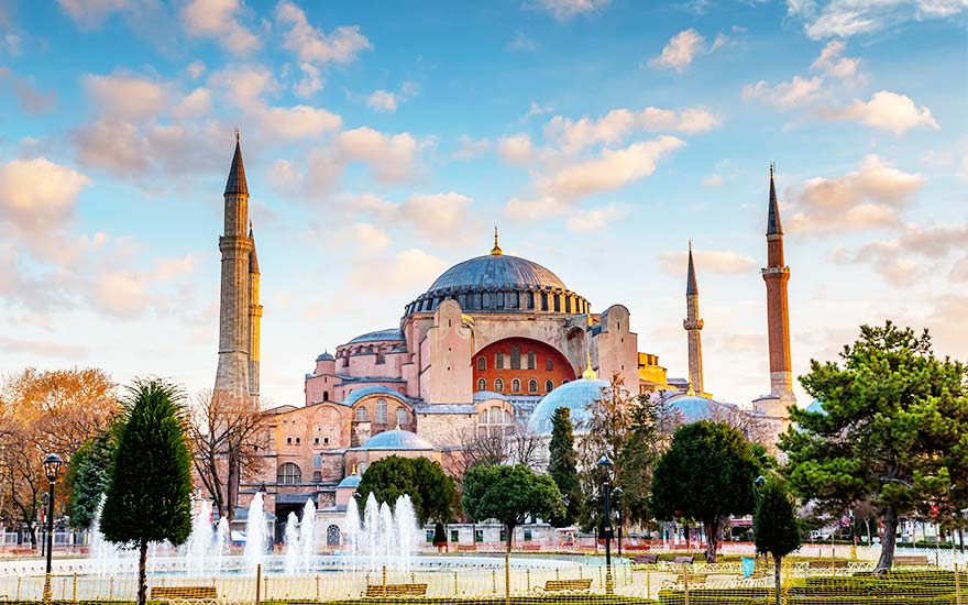 土耳其.杜拜》登哈里發塔.棕櫚島觀景塔.亞特蘭提斯饗宴.兩晚洞穴風格飯店11日 土耳其.杜拜》登哈里發塔.棕櫚島觀景塔.亞特蘭提斯饗宴.兩晚洞穴風格飯店11日