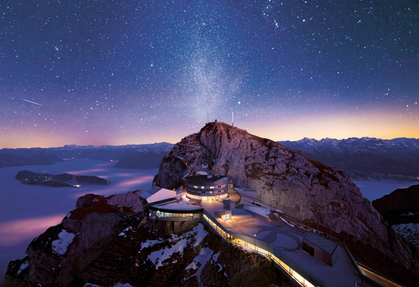 君臨德瑞》皮拉圖斯山頂飯店.童話新天鵝堡.快線景觀列車.德國五星飯店10日