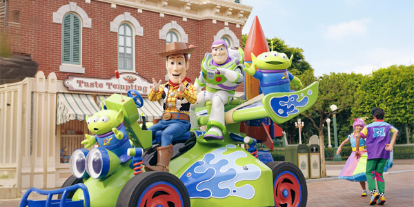 旅展限定.20周年奇妙派對》香港3天2夜自由行