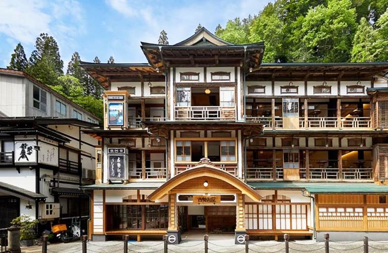 銀山溫泉古勢起屋