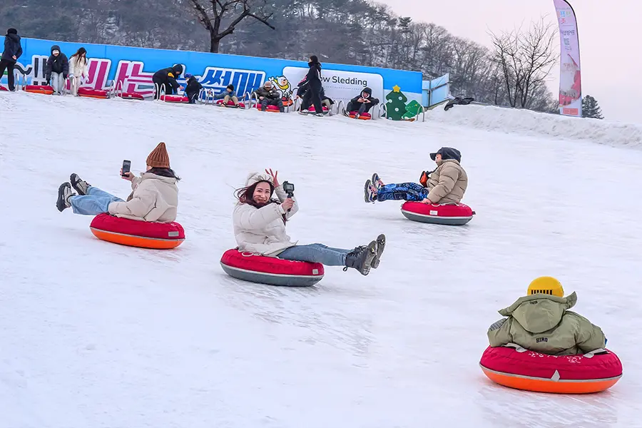 雪上滑冰
