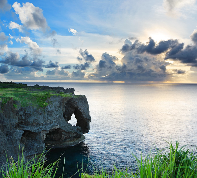 沖繩 一日遊隨選EASY GO》沖繩4天1夜自由行