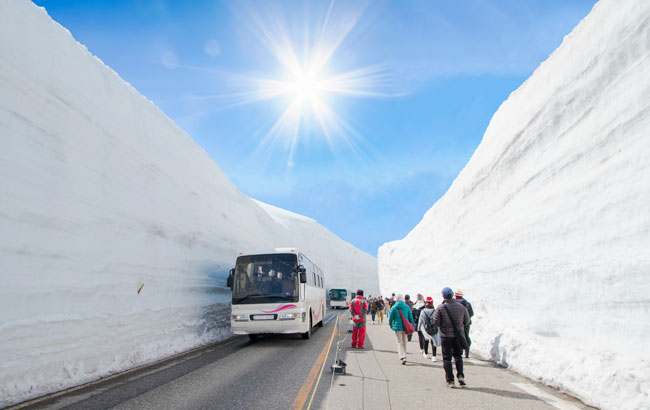 雪壁傳奇》立山黑部.上高地輕健行.合掌村兼六園.岡崎三井OUTLET5日